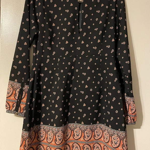 Abercrombie and Fitch Long Sleeve Paisley Boho Shift Dress Size Medium - Picture 8 of 9